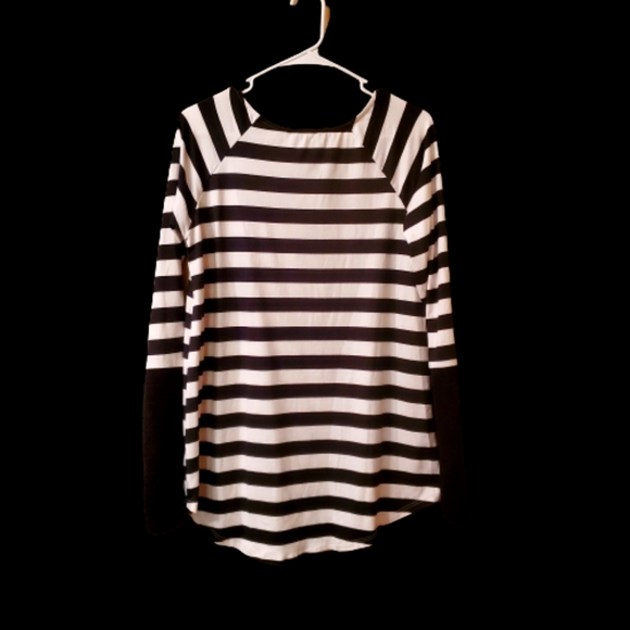 Reborn J Striped Long Sleeve Shirt - Picture 2 of 3